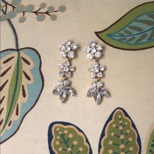 Dangle stud earrings